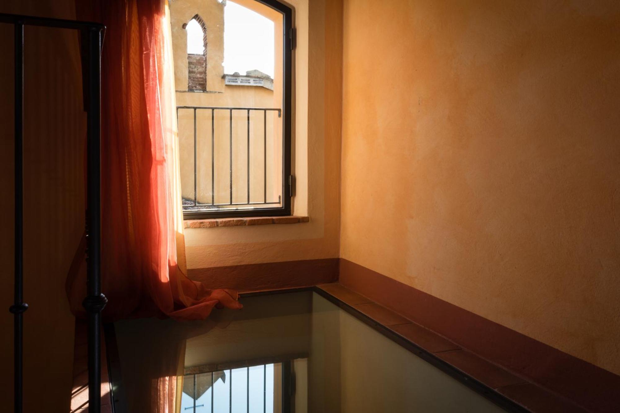Il Borghetto Tuscan Holidays San Gimignano Rum bild