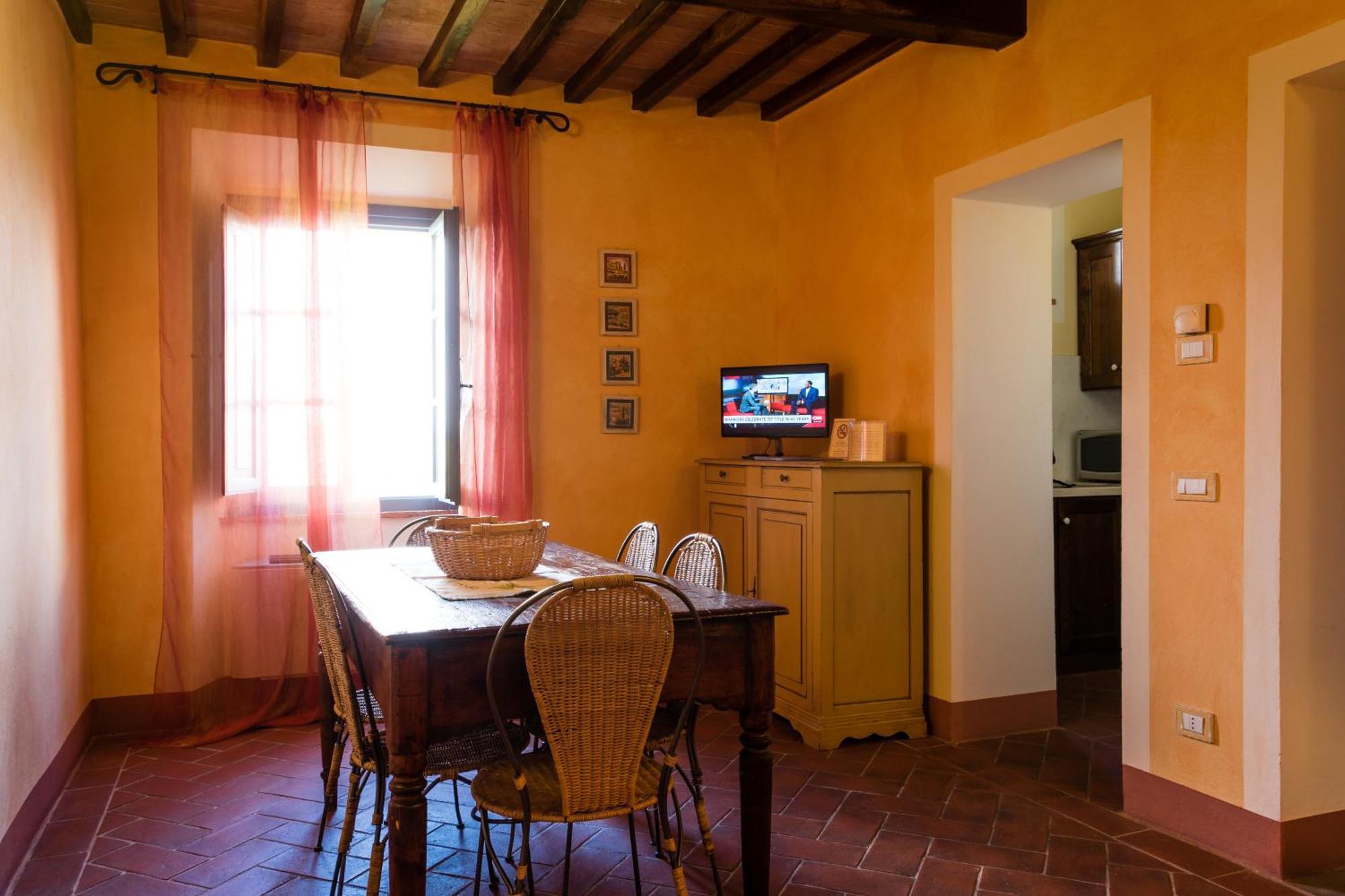 Il Borghetto Tuscan Holidays San Gimignano Rum bild